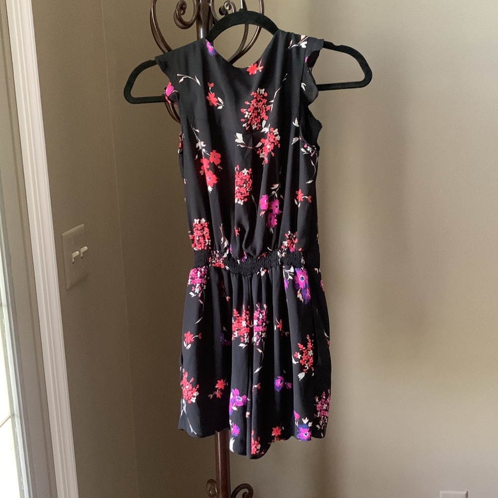 Express Romper - Picture 5 of 5